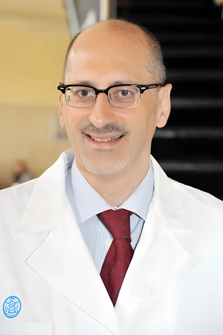 الأستاذ الدكتور ماسيمو ماسيتي